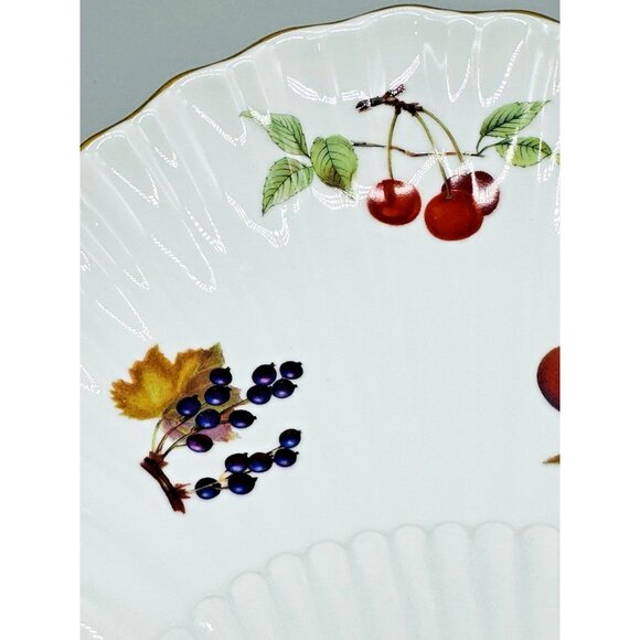 Royal Worcester Evesham Gold Scalloped Shell Dish England Vintage 8.5 inch - Picture 2 of 8